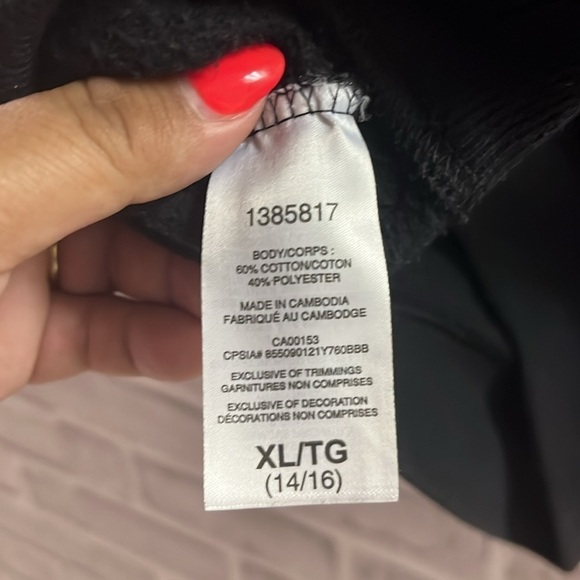 Champion youth T Shirt Size XL 14/16  Black 100% Cotton Big C Logo Long Sleeve - Picture 7 of 7